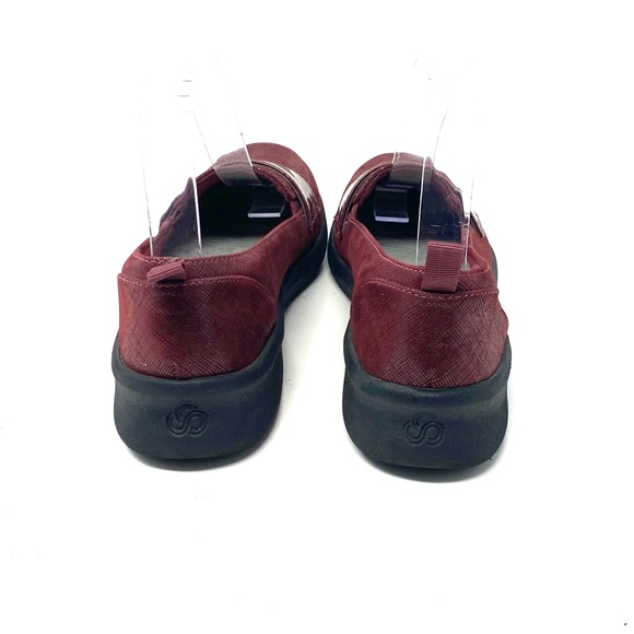 Clarks Loafers - Picture 6 of 7